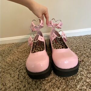 Pink Demonia Dolls Kill Buckle Heart Platforms NEVER WORN